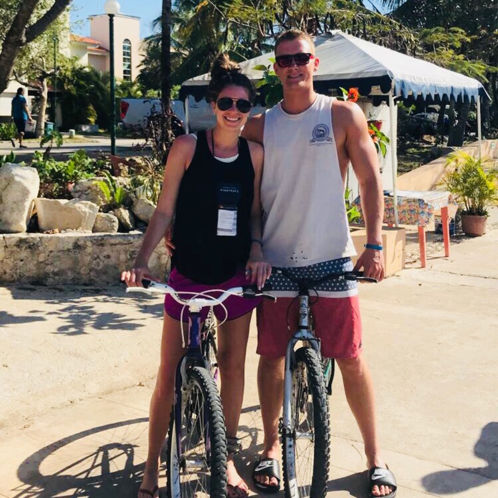 Meet your Posher, Caroline